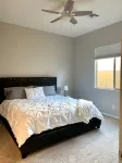4 bed 3.5 bath modern ranch home with private pool/spa and golf course view - 4-نجوم