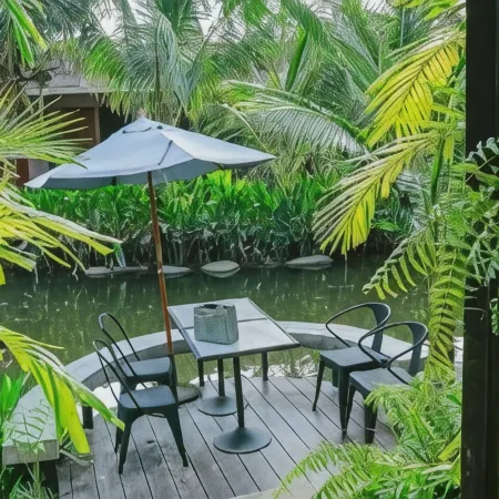 Panwana Resort Отели рядом с достопримечательностью «Мае Рампхуенг Бич»