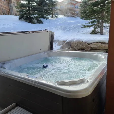 All-Season Respite on the Jordanelle