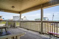 Gulf Front!! 2 Master Suites- Steps Away from the Beach!! - en bord de mer