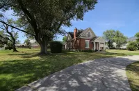 Kaysville 3 BR Home: Skiing, Lagoon, SLC! - Hot Tub