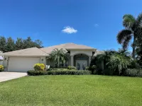 Coastal Charmer in the Sebastian Highlands - Wifi