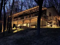 DeerRidge Lodge-Charming Retreat mins from Historic Franklin and Nashville. - balcony