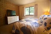 Hale Mauka - Family-friendly 3BD/2BA House With Modern Furnishings - 2 estrellas