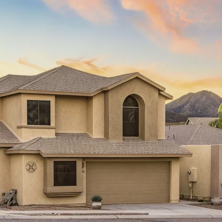 Charming 4-bedroom house with a private pool and centrally located.