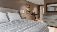 River Mist Retreat 5 minutes to Downtown Asheville - Wifi