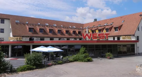WEST Hotel an der Sächsischen Weinstrasse - 3-Sterne