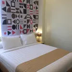 Front One Inn Kediri - Bãi đậu xe