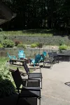 Family friendly lodge located in the Hocking Hills - Swimmingpools