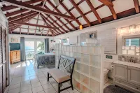 5 bedroom Villa, Pool side Villa, and De Bunk house with Pool, Sleeps 1-8 - 2-Star