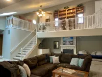 NEW Beautiful, Spacious Lake House - 3-Star
