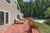 Private Cherry Beach Pool House with large heated pool & hot tub! - 4 stjerner