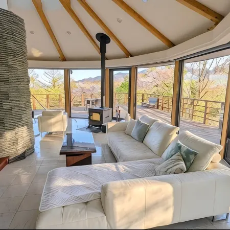 The Karuizawa Panoramic Villa – Sky Retreat (pets ok, sauna available)