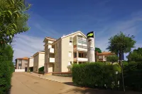 Apartments and Rooms Degra - Parvekkeita