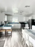 Lovely Villa Steps away from the Beach at Turtle Hill Resort - Homestays