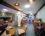 Cross Foxes - Bar Grill Rooms - 5 stelle