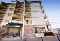 Hotel Monarque Cendrillón