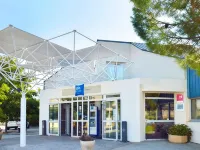 Ibis Budget Aubagne Paluds Agora Hotel dekat Eglise de Saint Pierre Les Aubagne