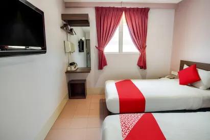 Dream House Hotel