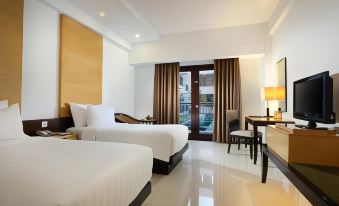 Hotel Santika Premiere Malang - Housity