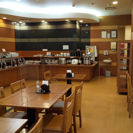 Hotel Route-Inn Matsusaka Ekihigashi