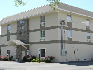 Gamble Farm Inn and Suites