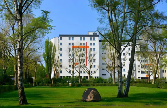 柏林市美森怡居酒店