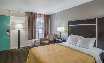 Quality Inn & Suites Conference Center Thomasville