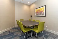 Holiday Inn Express & Suites Chilliwack East Hoteles en Chilliwack