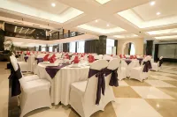 อดิวังสา - โรงแรมและหอประชุม