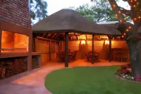 Treetops Guesthouse Hotels near Kragga Kamma Game Park