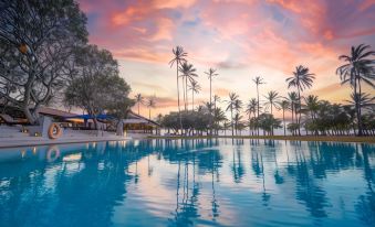 Pegasus Reef - A Beach Resort in Colombo