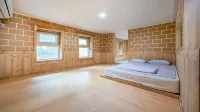 Taean Hue Place Pool Villa