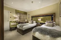 The White Hart Royal, Moreton-in-Marsh, Cotswolds Hotels in Moreton-in-Marsh