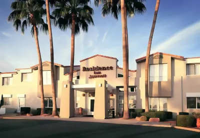 Sonesta ES Suites Scottsdale Paradise Valley Hotels near Trader Joe's
