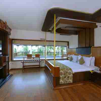 Gokulam Grand Turtle on the Beach Rooms