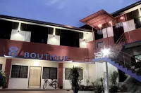8 Boutique by the Sea