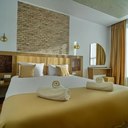 Sir Fundeni Hotel