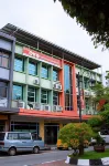 Capital O 89344 Labuan Avenue Hotel