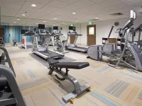 Holiday Inn Express & Suites Clarion