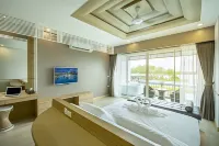 Baan Rim Ao Hotels in Laem Sing