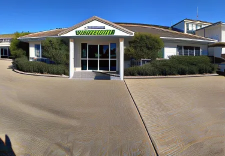 Rocky Gardens Motor Inn Rockhampton Отели в г. Алленстаун