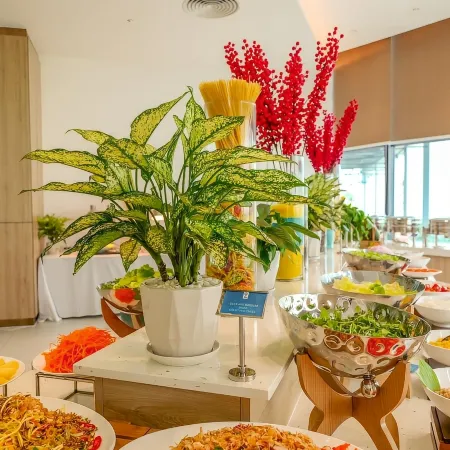 Sun SeaView Cam Ranh Resort