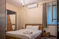 Design 1Bdr Apartment in Top Center - Free Parking Hotels in Vitosha Boulevard
