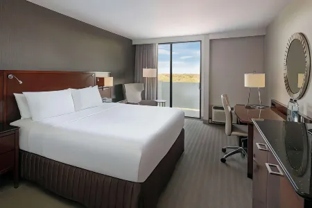 Sonesta Charlotte Lower South End