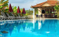 California Beach Hotel - Adults Only - en bord de mer