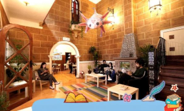 Hostal Fungi Casa Rosa