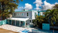 West Coast Inn's