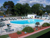 Days Inn by Wyndham Carlisle North - Pools