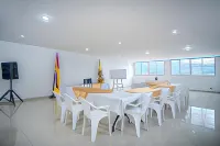 Ayenda 1910 Gold Plaza